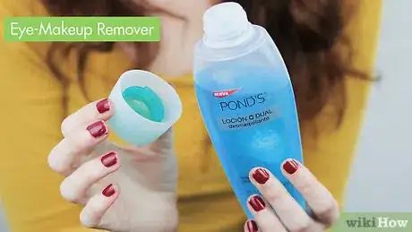 Imagen titulada Remove Mascara Step 5