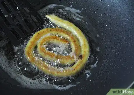 Imagen titulada Make Potato Spirals Step 19