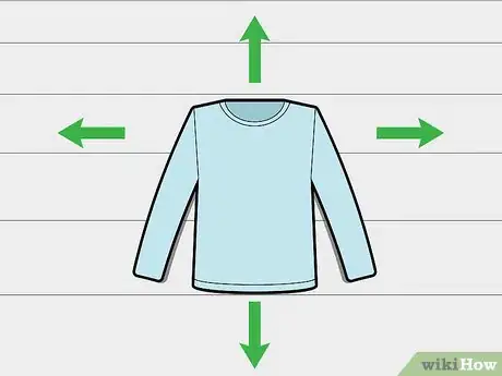 Imagen titulada Fold Long Sleeve Shirts Step 1