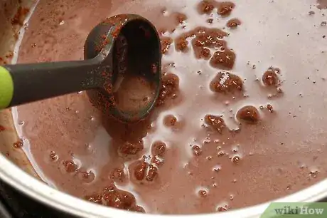 Imagen titulada Chocolate Milk Cocoa Step 4