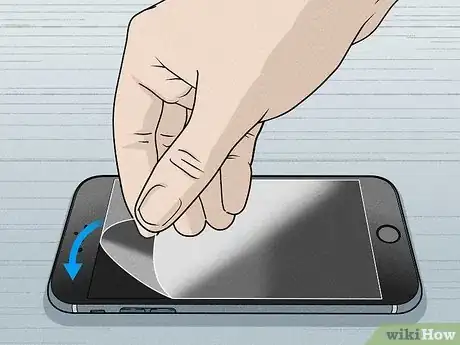 Imagen titulada Clean Your Phone Screen Step 10