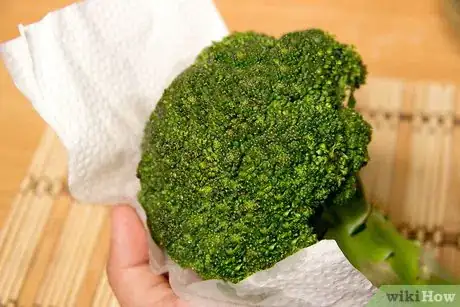 Imagen titulada Keep Broccoli Fresh Step 15