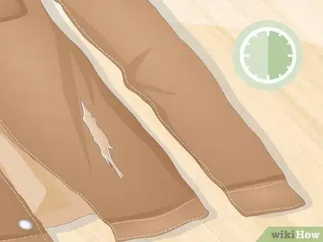 Imagen titulada Repair a Leather Jacket Step 13