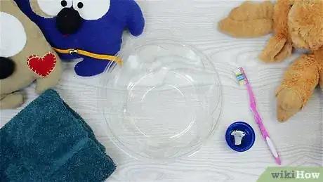 Imagen titulada Handwash a Stuffed Animal Step 13