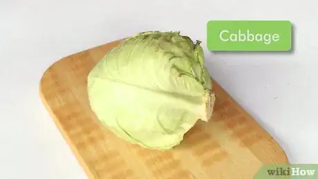 Imagen titulada Shred Lettuce and Cabbage, Restaurant Style Step 1