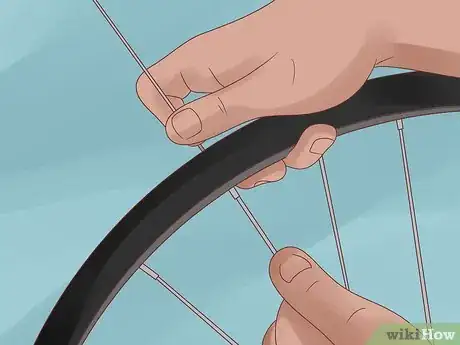 Imagen titulada Unwobble a Bicycle Rim Step 19