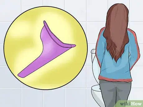 Imagen titulada Use a Female Urinal Step 3