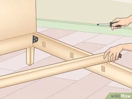 Imagen titulada Fix a Squeaking Bed Frame Step 9