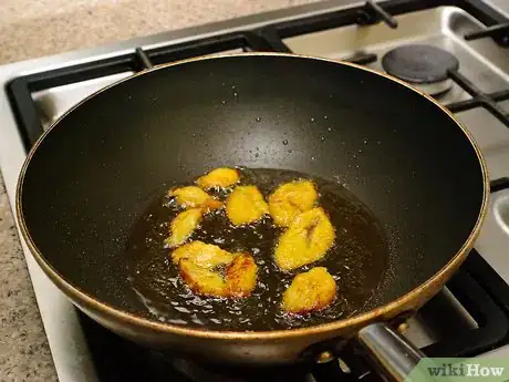 Imagen titulada Fry Plantains Step 8