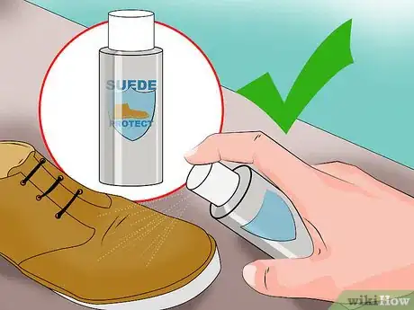 Imagen titulada Fix Wet Suede Shoes Step 6