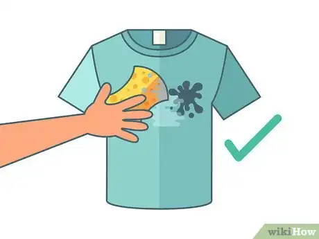 Imagen titulada Get Pen Stains out of Clothing Step 21