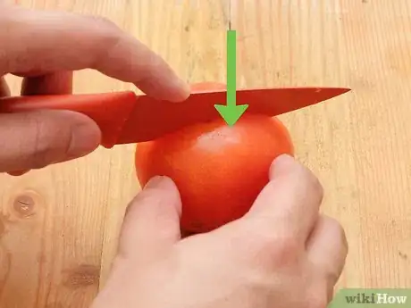 Imagen titulada Dice Tomatoes Step 3