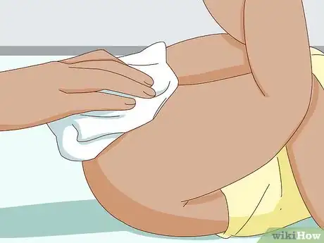 Imagen titulada Change a Disposable Bedwetting Diaper Step 8