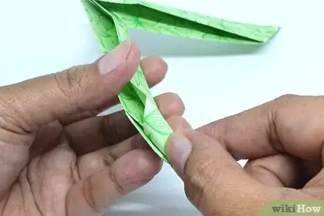 Imagen titulada Make a Paper Boomerang Step 25