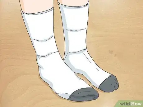 Imagen titulada Remove Stains from Your Feet Step 6