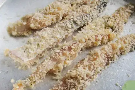 Imagen titulada Make Panko Breaded Fish Step 5