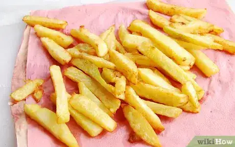 Imagen titulada Make Belgian Fries Step 6