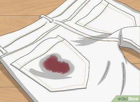 Imagen titulada Remove Ink Stains from Linen Step 2