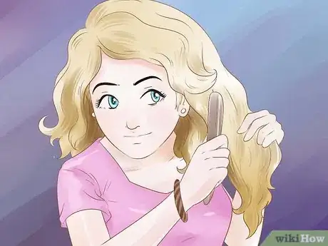 Imagen titulada Cut Your Own Curly Hair Step 8