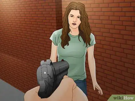 Imagen titulada Disarm a Criminal with a Handgun Step 14