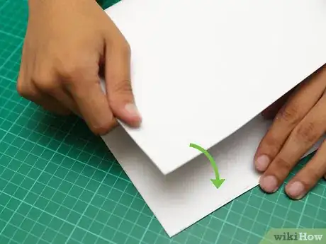 Imagen titulada Make a Paper Folder Step 5