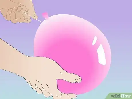 Imagen titulada Suck in a Helium Balloon Step 2