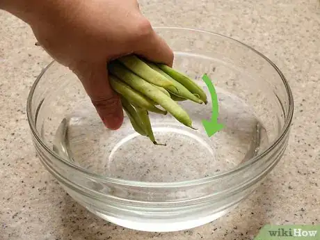 Imagen titulada Clean Green Beans Step 5