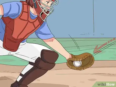 Imagen titulada Be A Catcher In Baseball Step 10