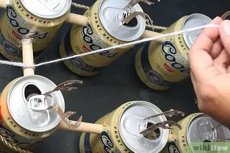 Imagen titulada Make Beer Can Christmas Ornaments Step 15Bullet2