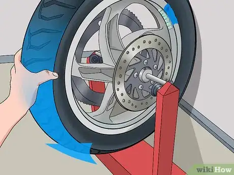 Imagen titulada Balance a Motorcycle Tire Step 10