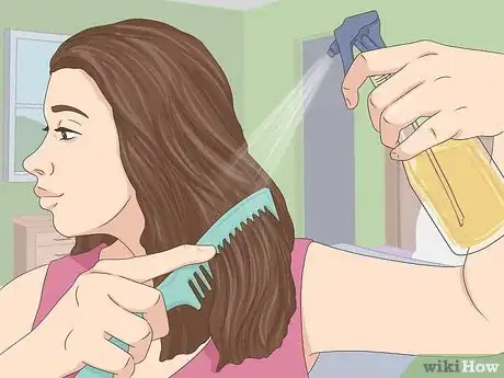 Imagen titulada Dye Your Hair from Brown to Blonde Without Bleach Step 3