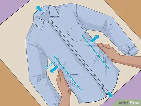 Imagen titulada Stretch a Shirt Step 3