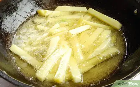 Imagen titulada Make Belgian Fries Step 5