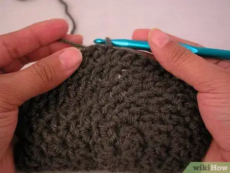 Imagen titulada Crochet a Skull Cap Step 7