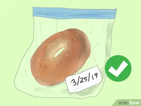 Imagen titulada Defrost a Bagel Step 5