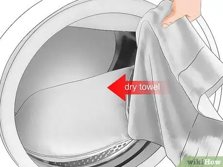 Imagen titulada Wash a Pillow in the Washing Machine Step 9