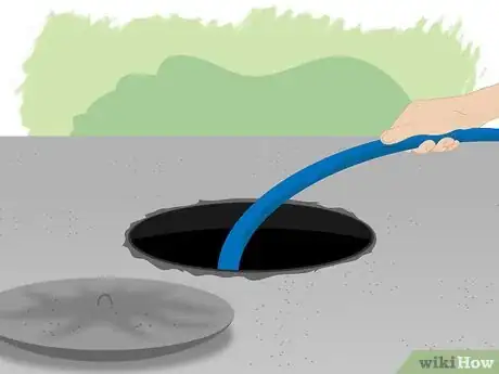 Imagen titulada Unclog Your Septic Tank Step 1