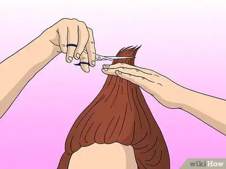 Imagen titulada Cut Your Own Long Hair Step 13