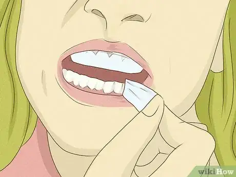 Imagen titulada Get Whiter Teeth at Home Step 5