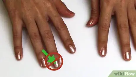 Imagen titulada Do the Perfect Manicure or Pedicure Step 28