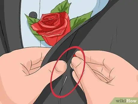 Imagen titulada Pin on a Boutonniere Step 6