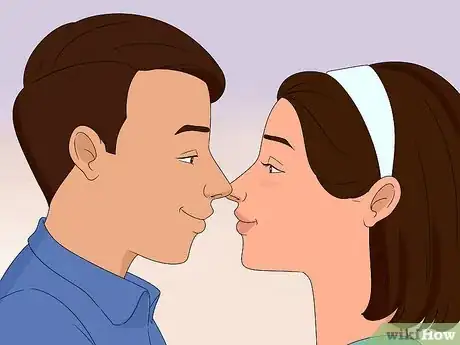 Imagen titulada Kiss a Girl Smoothly with No Chance of Rejection Step 10