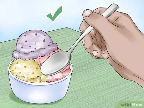 Imagen titulada Eat Ice Cream Step 11