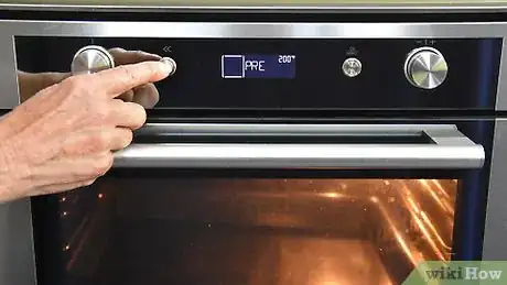 Imagen titulada Preheat an Oven Step 12