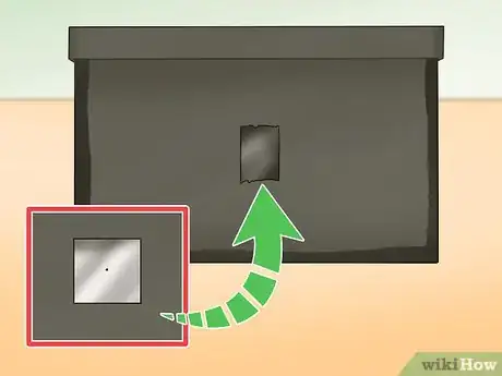 Imagen titulada Make a Shoebox Pinhole Camera Step 7