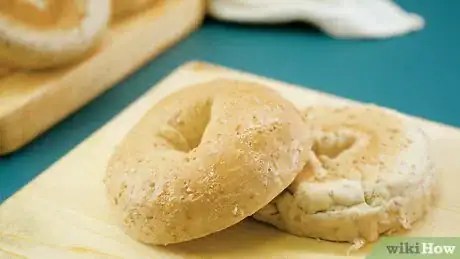 Imagen titulada Make a Frozen Bagel Taste Freshly Baked Step 8