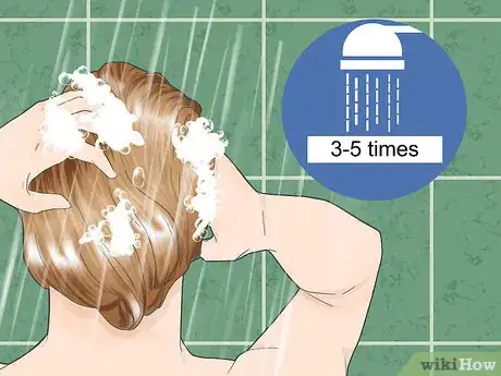 Imagen titulada Use Powder Hair Dye Step 11