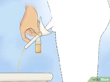 Imagen titulada Help a Male Child Provide a Urine Sample Step 5