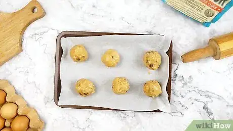 Imagen titulada Bake Frozen Cookie Dough Step 1