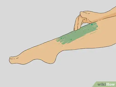 Imagen titulada Shave Your Legs Step 15